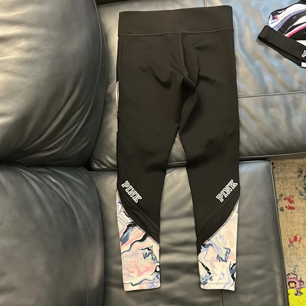 VS PINK Marble Set! - Picture 7 of 16